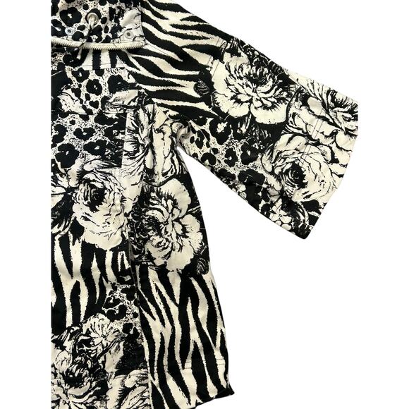 Just B Boutique Black & White Roses Jacket, Size Medium – Full Front Zip - Picture 4 of 9